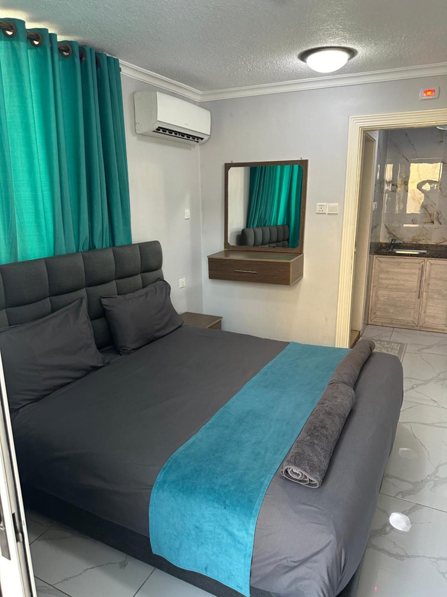 Arwahotel Apartments اروى للشقق الفندقية Акаба Екстер'єр фото